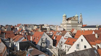 MGF-Group: Altbauwohnung mit großer Dachterrasse direkt in der Augsburger Altstadt.