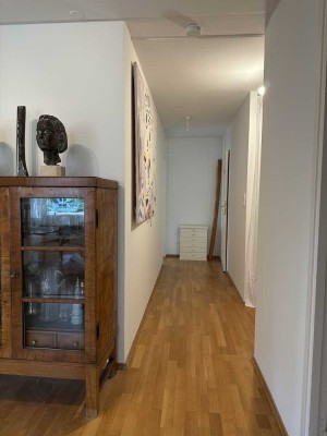 Stilvolle 3,5-Zimmer-Wohnung/ Möbliert am Englischen Garten