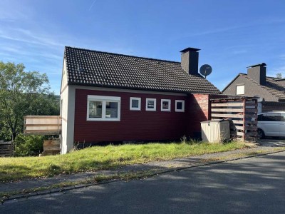Freistehendes Einfamilienhaus am Waldrand in Hagen-Dahl mit Aussicht über das Volmetal