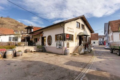 Einzigartiger Gasthof mit zwei Wohneinheiten, Südterrasse und großer Lagerfläche