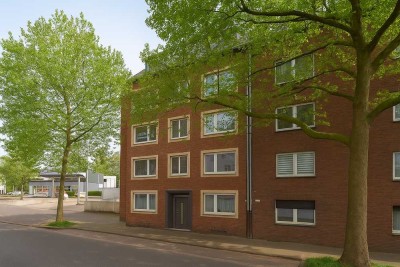 -I| PENTHOUSE-POTENTIAL || 2 schöne Mansarden mit Balkon || WOHNEN IM FH-VIERTEL |I-