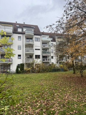 "Luxus trifft Lage: Stilvolle Maisonette in zentraler Bestlage Friedbergs"