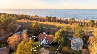 Strandnahes Architektenhaus in nachhaltiger Bauweise – Leben im Einklang mit der Natur