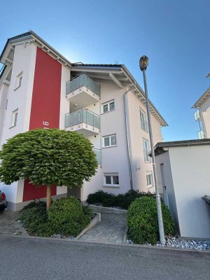 Geschmackvolle, neuwertige 4-Zimmer-Wohnung mit gehobener Innenausstattung mit Balkon in Stockach