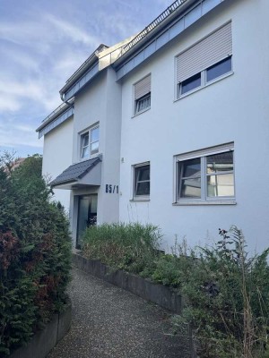 Neu renovierte 1-Zimmer Wohnung mit Terrasse in Ostfildern-Ruit