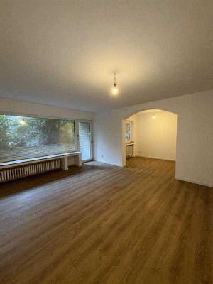 Geräumige 3-Zimmer-Wohnung mit Balkon und modernem Schnitt in Düsseldorf