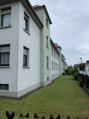 *Offenbach* 2-Zimmer-DG Wohnung mit EBK