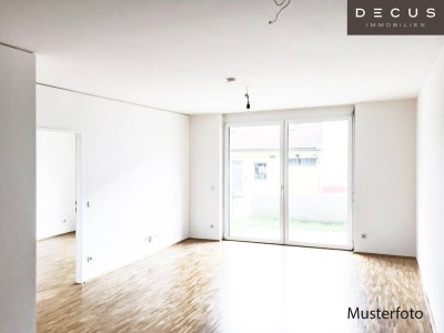 | 2 ZIMMER WOHNUNG | ALLGEMEINER DACHGARTEN | NÄHE HAUPTBAHNHOF