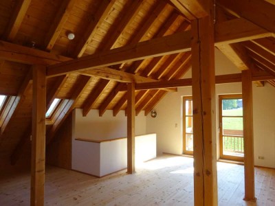 Wunderschöne Wohnung mit Dachstudio