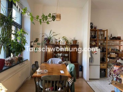 Tauschwohnung: Gemütliche, helle Altbauwohnung im Herzen der Neustadt