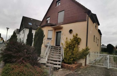 Freundliches und saniertes 5-Zimmer-Einfamilienhaus zur Miete in Erzhausen, Erzhausen