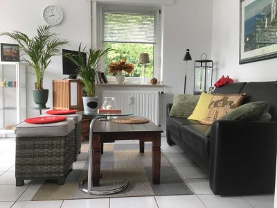 Sofort frei verfügbar! Provisionsfrei! Top Lage am Kanal! Schöne Wohnung mit Südwest-Balkon
