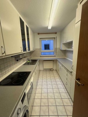 Teilmöblierte 2-Zimmer-Wohnung mit Balkon und Stellplatz