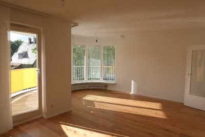 Helle 2-Zimmer Wohnung mit West-Balkon in München Pasing/Westkreuz