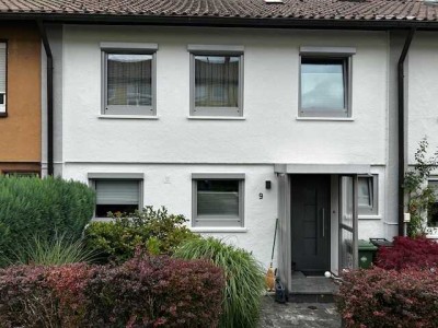 Familienfreundliches Reihenmittelhaus mit Garten & Terrasse in St. Georgen, Top Zustand