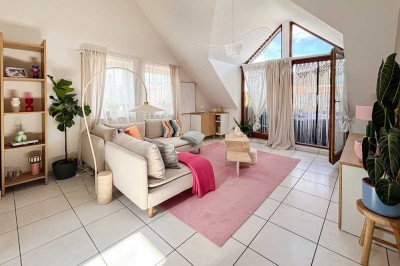 Lichtdurchflutete 1-Zimmer-Dachgeschosswohnung mit Balkon und Tiefgarage in Rodgau/Nieder-Roden