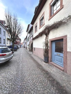 7178 - Charmantes Stadthäuschen inmitten der Durlacher Altstadt!