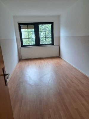 schöne 2 zimmer Wohnung