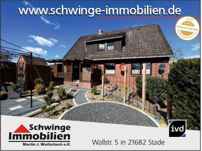 SCHWINGE IMMOBILIEN Stade: 160 m² Zweifamilienhaus in Himmelpforten zu verkaufen.