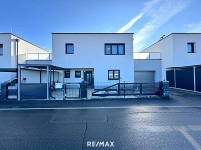 Neuwertiges, modernes Reihenhaus in sonniger Lage - Vollmöbliert und Einzugsbereit!