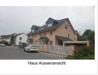 Neuwertiges Reihenendhaus mit fünf  Zimmern und EBK in Obertshausen, Obertshausen