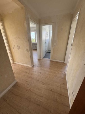 Sanierte 2-Zimmer-DG-Wohnung in Remscheid