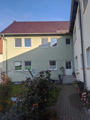 Geräumige 2-Zimmerwohnung (EG) im Stadtzentrum zu vermieten