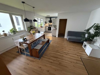 Helle, geräumige 3-Zimmer-Wohnung mit ca. 85 m² in Weilheim i. OB
