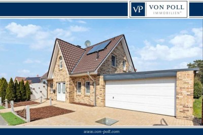 Modernes Einfamilienhaus mit Pool und großem Garten