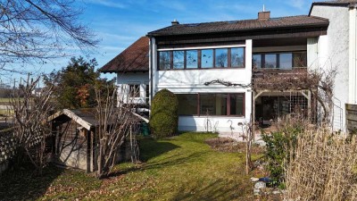 Reihenendhaus mit drei angebauten Apartments mit separatem Zugang in Bad Aibling