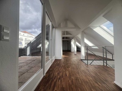 PROVISIONSFREI Attraktive sonnige 4 Zi-DG Maisonette -Wohnung mit Balkon in S-Süd nähe Karlshöhe