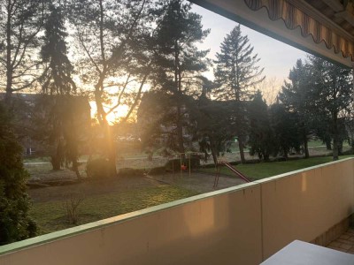 Großzügige 4-Zimmer-Hochparterrewohnung mit Balkon in ruhiger Lage