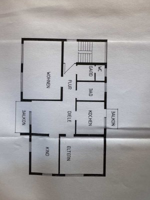 Schöne 3,5-Zimmer-Wohnung mit Balkon und EBK in Winnenden
