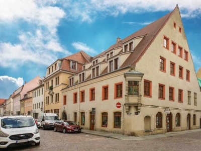 Mit Aufzug: große 2-Raum-Wohnung in Pirnas Altstadt