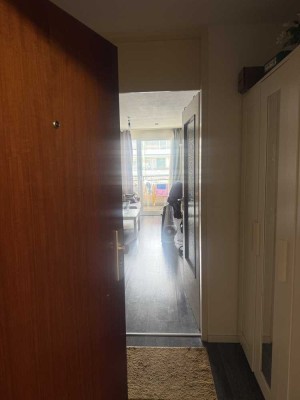 Attraktive 1-Raum-Wohnung mit EBK und Balkon in München