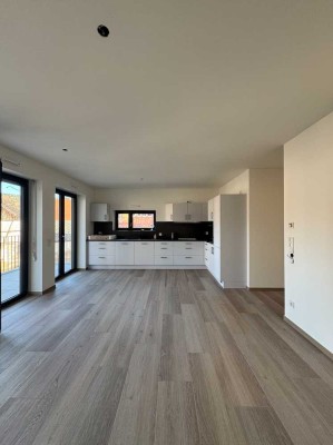 Erstbezug von Privat: Moderne 2-Zimmer-Luxuswohnung mit Balkon in Kleinkahl