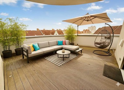 Stylische DG-Wohnung möbliert – lichtdurchflutet & mit Traumterrasse!
