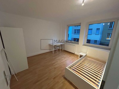 Möbliertes WG Zimmer mit Garten/Innenhof unweit der Uni & des Bahnhof!