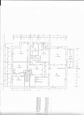Schöne 4,5-Zimmer-Wohnung in einem stilvollen Dreifamilienhaus in Striesen-Ost