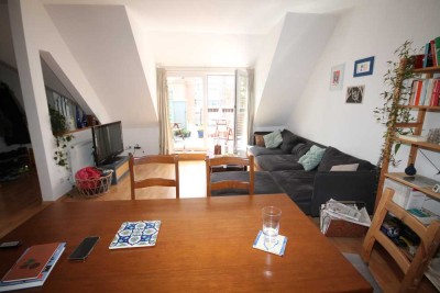Hell+ruhig+super zentral! Großwohnung mit 3 Zimmer+Maisonette+EBK+großem Südbalkon