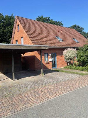 4-Zi.-Doppelhaushälfte + Studio mit Blick in den Wald