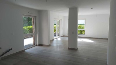 Geschmackvolle 4-Zimmer-EG-Wohnung mit gehobener Innenausstattung mit Balkon in Düsseldorf