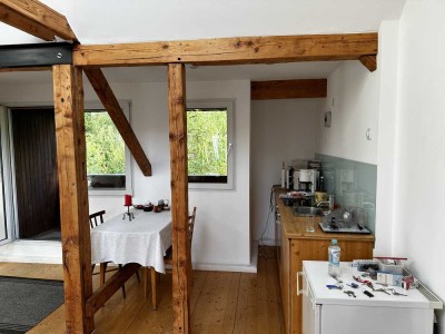 Schöne 2-Zimmer-Dachgeschosswohnung mit Balkon/Loggia in Iserlohn