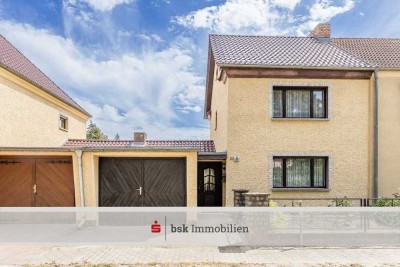 Doppelhaushälfte auf traumhaftem Grundstück in Sachsenhausen