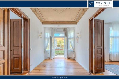 Jugendstil trifft Moderne: Sofort bezugsfreie 4-Zimmer-Erdgeschosswohnung mit kleinem Garten und Sma