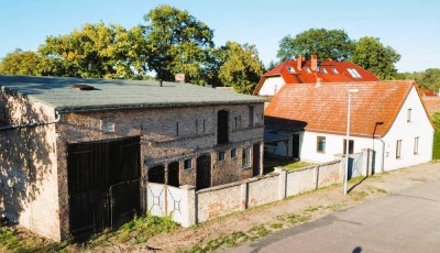 Wohnhaus mit Nebengebäude im beliebten Altfriesack zwischen Ruppiner See und Bützsee