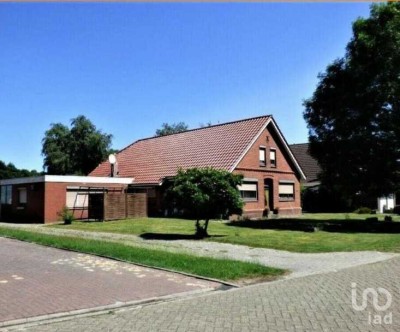 Charmantes Mehrgenerationenhaus mit Einliegerwohnung und Ausbaureserve in Rhauderfehn