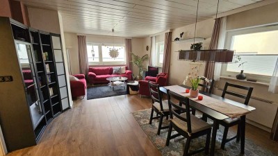 Vollmöblierte, vollausgestattete, moderne Wohnung - ruhig gelegen und gut angebunden