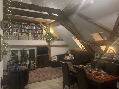 Neuwertige 3,5-Wohnung mit Einbauküche und Schwedenofen in Kirchzarten-Zarten