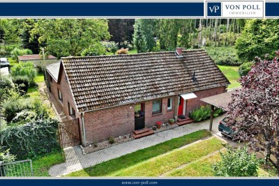 Einfamilienhaus auf großzügigem Grundstück mit vielfältigen Nutzungsmöglichkeiten